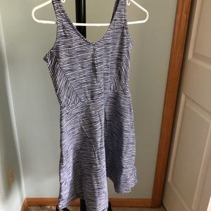 Striped Old Navy XS dress